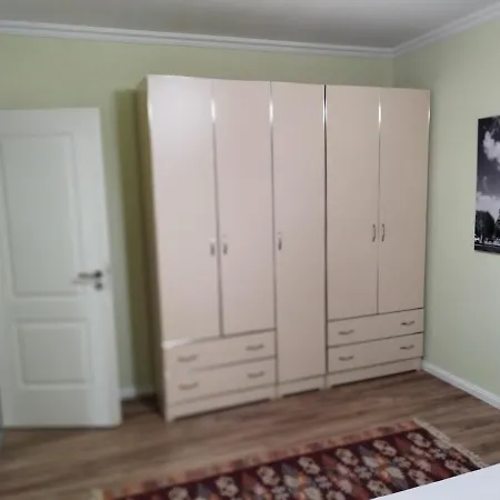 Apparetment In Apartment Tirana